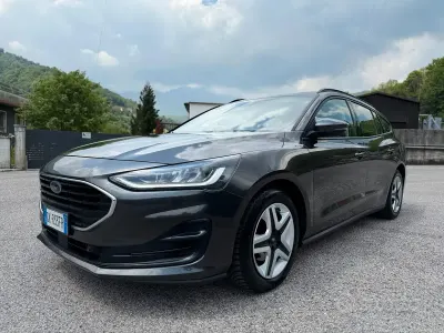 Usata Ford Focus Business Edition 120 CV (88 kW) 2022 Grigio Station wagon