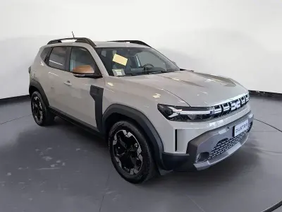 Nuova Dacia Duster 122 CV (89 kW) 2026 Bianco