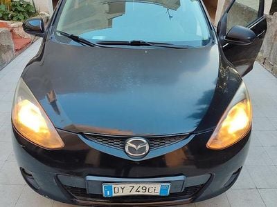 Nero Usata 2009 Mazda 2 Utilitaria | 1800 €