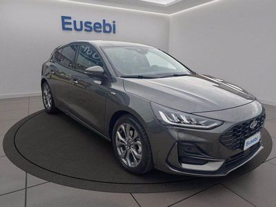 Usata Ford Focus ST-Line 125 CV (91 kW) 2023 Grigio scuro Berlina