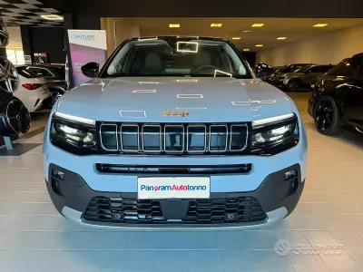 Nuova Jeep Avenger Summit 109 CV (80 kW) 2025 Grigio SUV