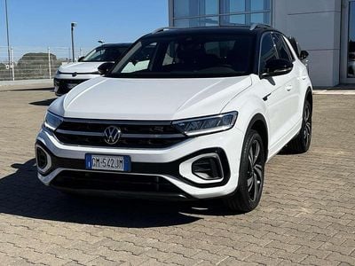 Usata VW T-Roc R-line 116 CV (85 kW) 2023 Bianco tetto nero SUV