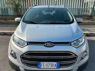 Usata Ford Ecosport 110 CV (80 kW) 2016 Grigio SUV