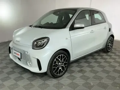 Usado Smart ForFour Electric Drive Prime 60 kW (82 CV) 2020 Blanco Berlina