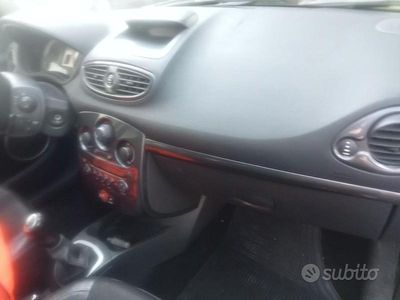 Usata Renault Clio II SE 105 CV (77 kW) 2008 Nero Berlina