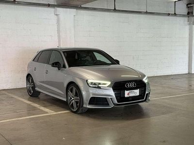 Usata Audi A3 S-Line 150 CV (110 kW) 2019 Silvere metallizzato Berlina