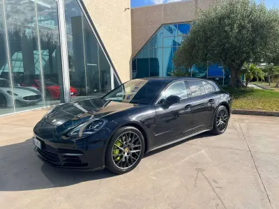 Usata Porsche Panamera S E-Hybrid Sport Turismo 330 CV (242 kW) 2018 Nero Berlina
