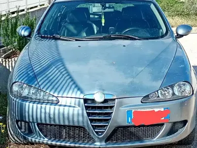 Usata Alfa Romeo 147 116 CV (85 kW) 2005 Utilitaria