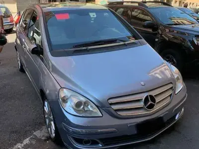 Usata Mercedes B200