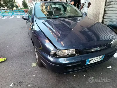 Usata Fiat Brava 82 CV (60 kW) 1999 Blu Utilitaria