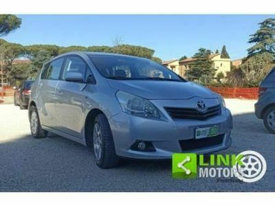 usata Toyota Verso 2.0 D 7 posti