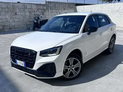 Gebraucht Audi Q2 Ambiente 150 PS (110 kW) 2022 SUV