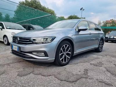 Usata VW Passat Business 190 CV (139 kW) 2020 Grigio Station wagon
