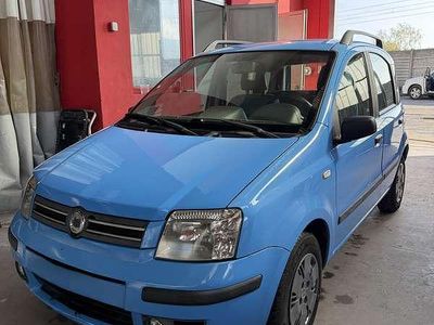 Usata Fiat Panda Dynamic 60 CV (44 kW) 2003 Blu Utilitaria