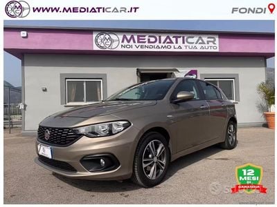Occasion Fiat Tipo Easy 120 ch (88 kW) 2017 Doré Berline
