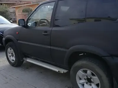 Usata Nissan Terrano 125 CV (91 kW) 1999 Nero SUV