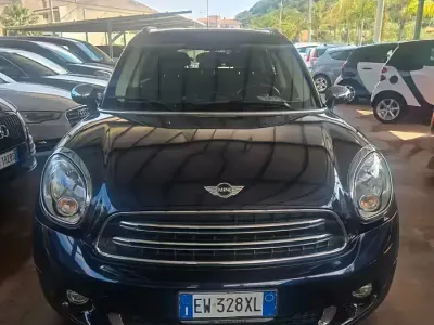 Usata Mini Cooper D Countryman Business 111 CV (81 kW) 2015 Bluazzurro SUV