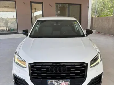 Usata Audi Q2 S-Line 116 CV (85 kW) 2018 Bianco SUV