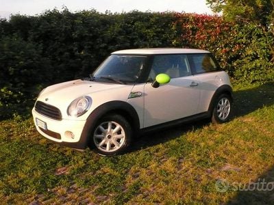 Usata Mini ONE 75 CV (55 kW) 2010 Utilitaria