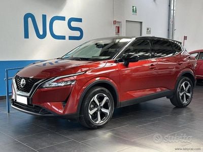 Usata Nissan Qashqai N-Connecta 140 CV (102 kW) 2021 Rosso SUV