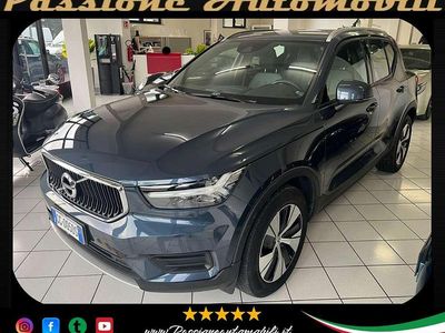Usata Volvo XC40 Momentum 163 CV (119 kW) 2021 Blu/azzurro SUV