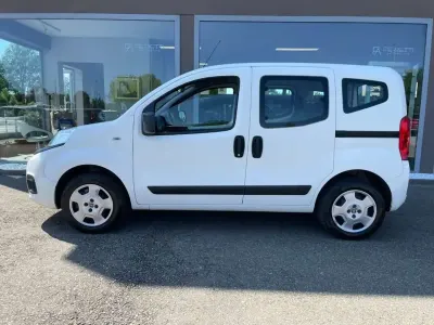 Usata Fiat Qubo Easy 77 CV (56 kW) 2018 Bianco Monovolume