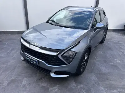 Usata Kia Sportage Style 135 CV (99 kW) 2022 Argento SUV