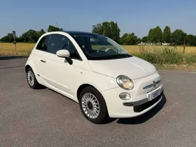 Usata Fiat 500 Lounge 69 CV (50 kW) 2012 Bianco Utilitaria