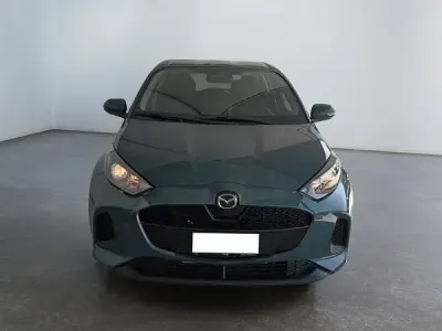 Nuova Mazda 2 Prime-Line 116 CV (85 kW) 2026 Verde Utilitaria
