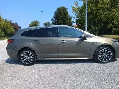 Usata Toyota Corolla Style 98 CV (72 kW) 2020 Station wagon