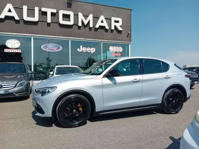 Usata Alfa Romeo Stelvio Business 160 CV (117 kW) 2021 Bianco SUV