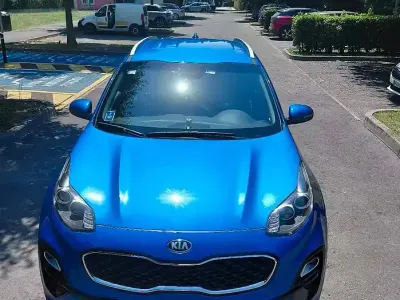 Usata Kia Sportage 132 CV (97 kW) 2018 Blu SUV