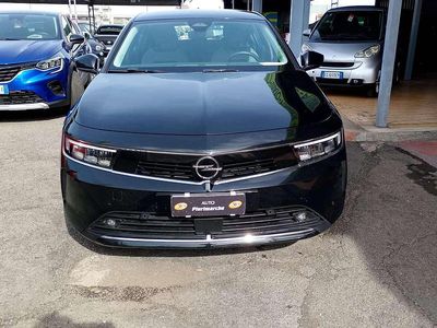 Usata Opel Astra Edition 110 CV (80 kW) 2023 Nero Berlina