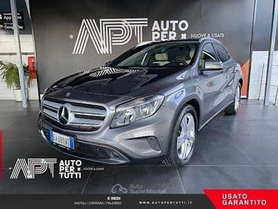 Usata Mercedes GLA200 136 CV (100 kW) 2014 Grigio scuro SUV