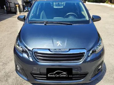 Begagnad Peugeot 108 72 HK (52 kW) 2019 Grå Sedan