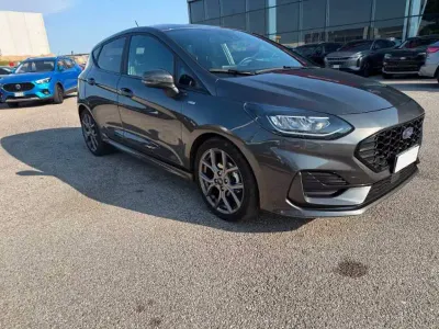 Usata Ford Fiesta ST-Line 125 CV (91 kW) 2023 Magnetic grey (metallizzato) Utilitaria