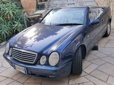 Mercedes CLK320