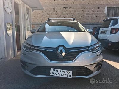 Usata Renault Mégane IV 115 CV (84 kW) 2022 Grigio Berlina