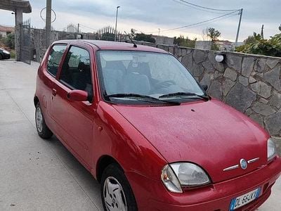 Occasion Fiat 600 54 ch (39 kW) 2007 Rouge Citadine