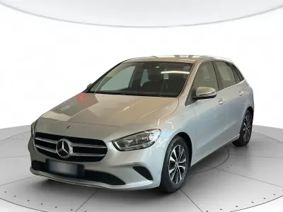 Usata Mercedes B180 Business 116 CV (85 kW) 2022 Monovolume