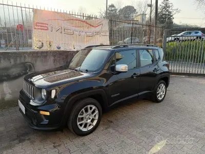 Begagnad Jeep Renegade Limited 130 HK (95 kW) 2022 Svart SUV