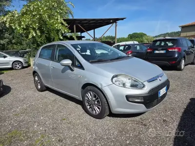 Brugt Fiat Punto Evo S 75 HK (55 kW) 2011 Grå Hatchback