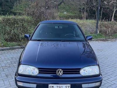 Usata VW Golf Cabriolet Classicline 101 CV (74 kW) 1997 Cabrio