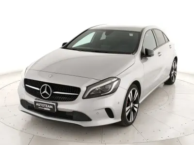 Occasion Mercedes A180 109 PK (80 kW) 2017 Zilver Sedan