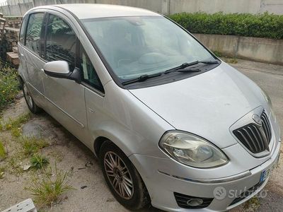 Usata Lancia Musa 90 CV (66 kW) 2010 Monovolume