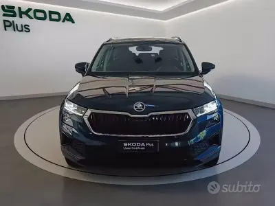 Usata Skoda Karoq Executive 116 CV (85 kW) 2023 Bluazzurro SUV