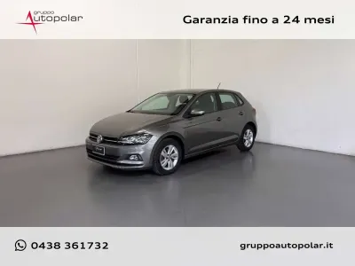 Begagnad VW Polo Comfortline 95 HK (69 kW) 2019 Grå Halvkombi
