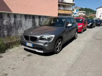 Usata BMW X1 143 CV (105 kW) 2011 Grigio SUV