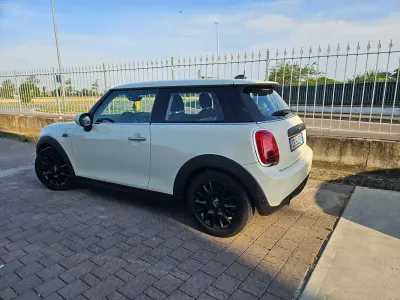Usata Mini ONE
