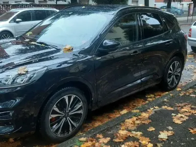 Usata Ford Kuga ST-Line X 224 CV (164 kW) 2021 Nero SUV